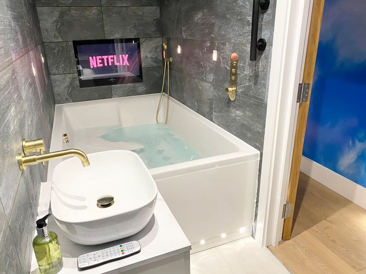 The Cloud9 Apartment - Image 3