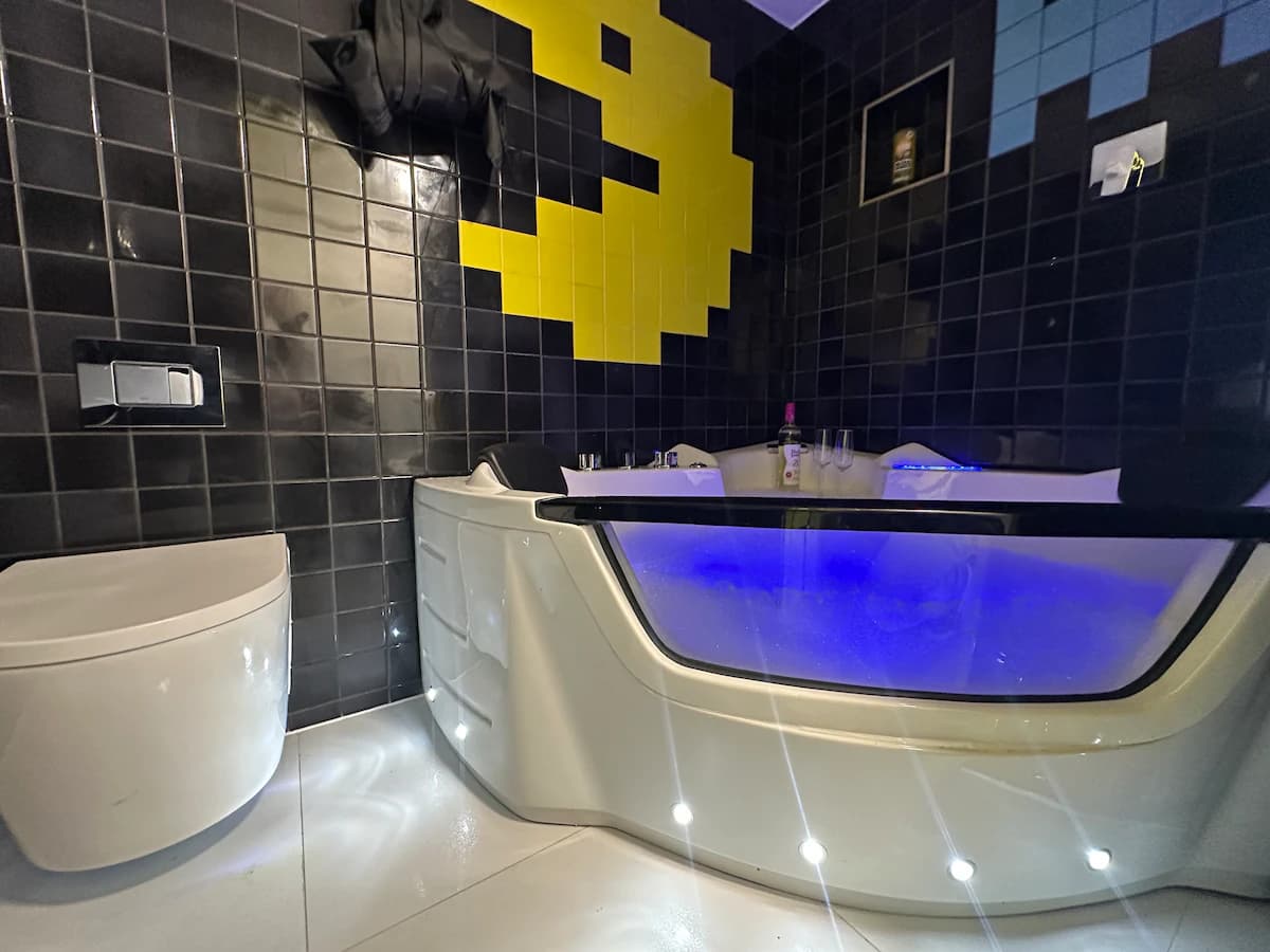 Pacman Suite, The Board Games Apartments - Image 1