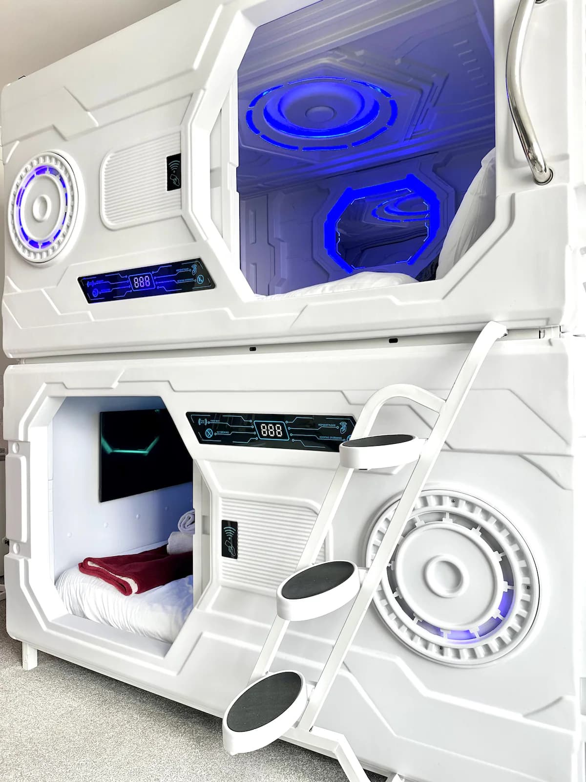 Battleship Suite, The Board Games Apartments - Image 2