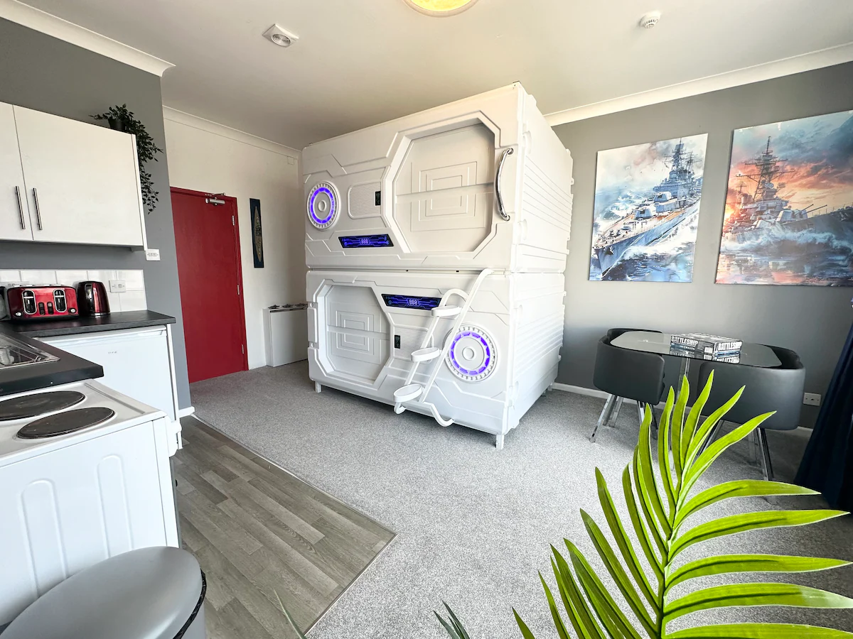 Battleship Suite, The Board Games Apartments - Image 3