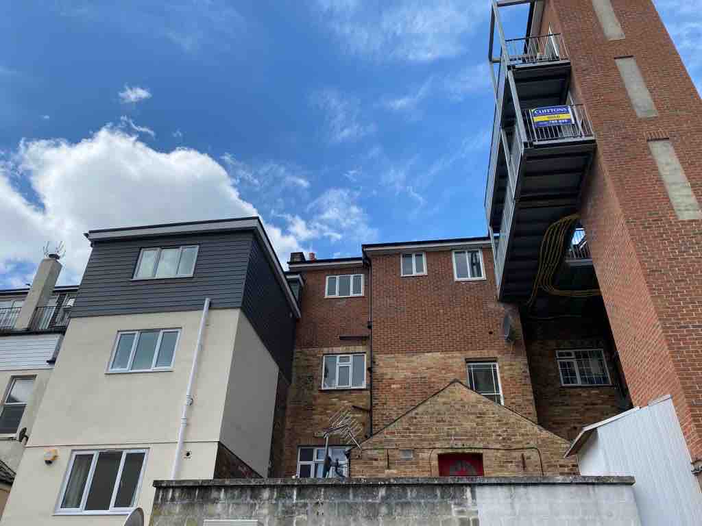 Luxury Seaview Penthouse - Image 5
